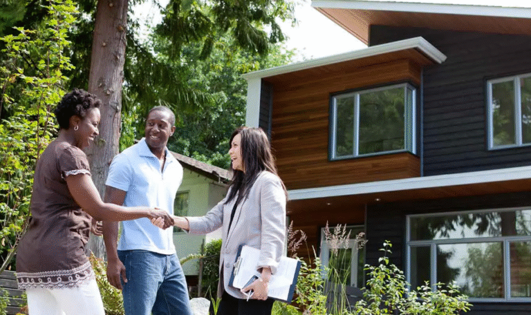 We Buy Homes for Cash: A Guide for Homeowners Facing Difficult Situations