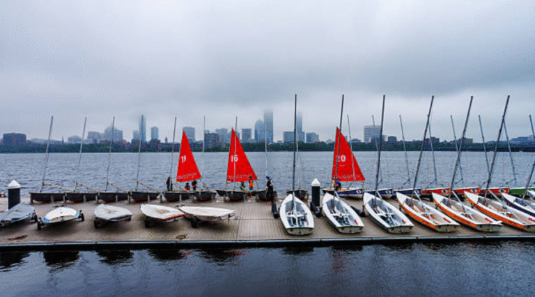 What It’s Like to Spend a Day with a Florida Boat Club Membership