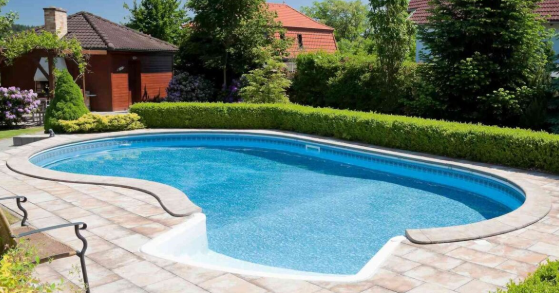 Why Luxury Pool Finishes Last Longer Than Standard Plaster